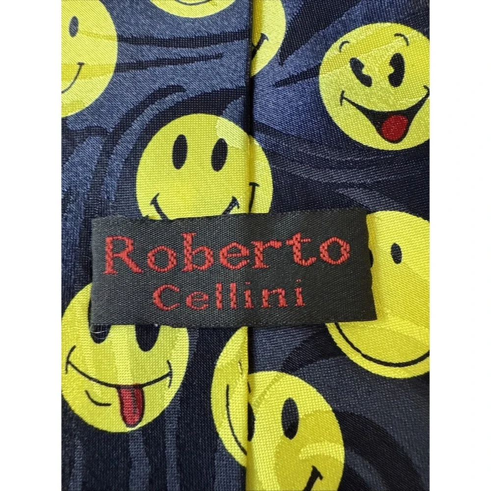 Roberto Cellini  Mens Tie Black/Yellow Variety Of Emoji Faces Funny Joke Happy